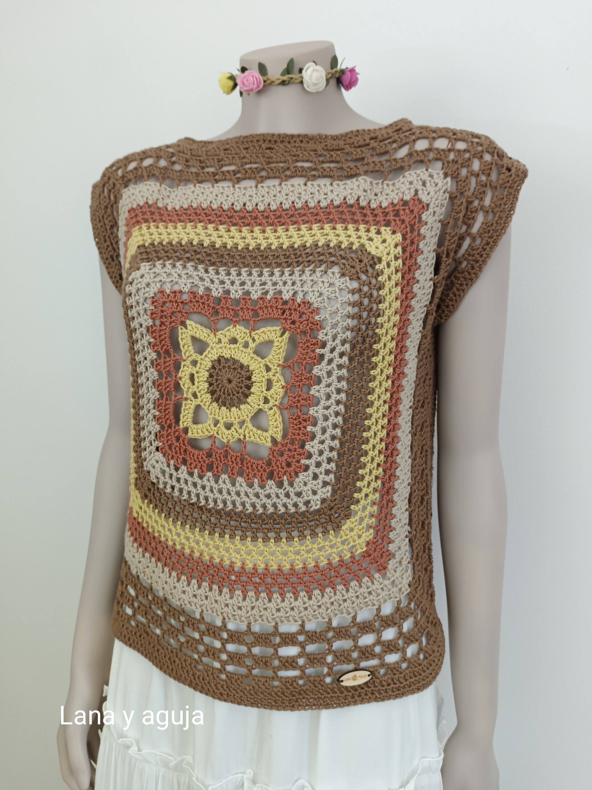 Top granny crochet, tejido a mano. Talla S-M. Algodón. - 3