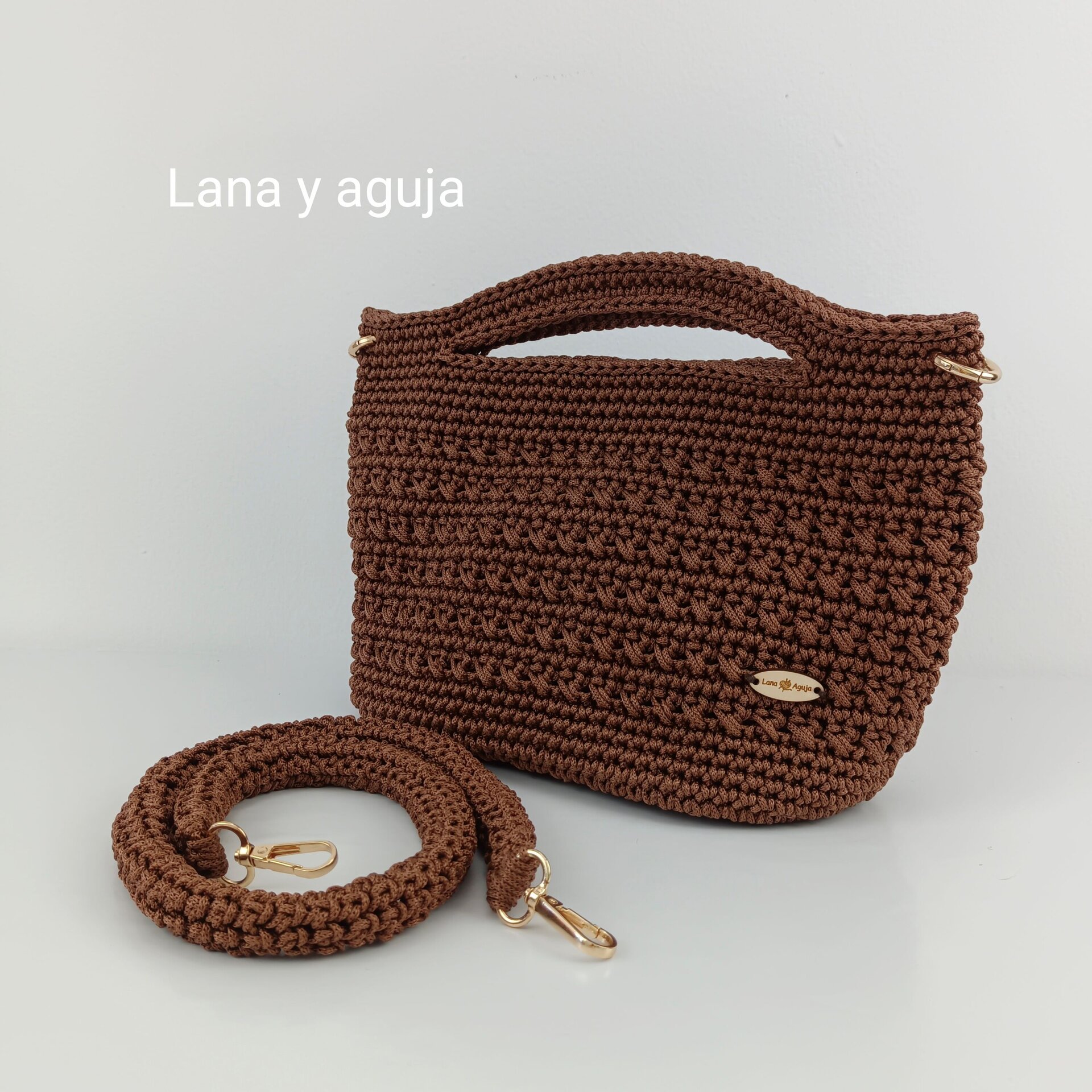 Bolso de crochet, Modelo Isabella, estilo doctor. - 4