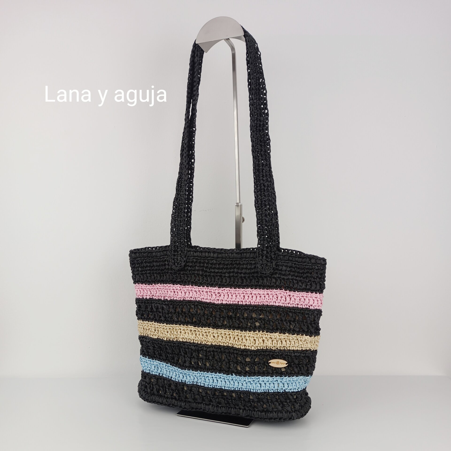 Bolso de crochet, estilo cesta, tejido a mano con rafia. - 8