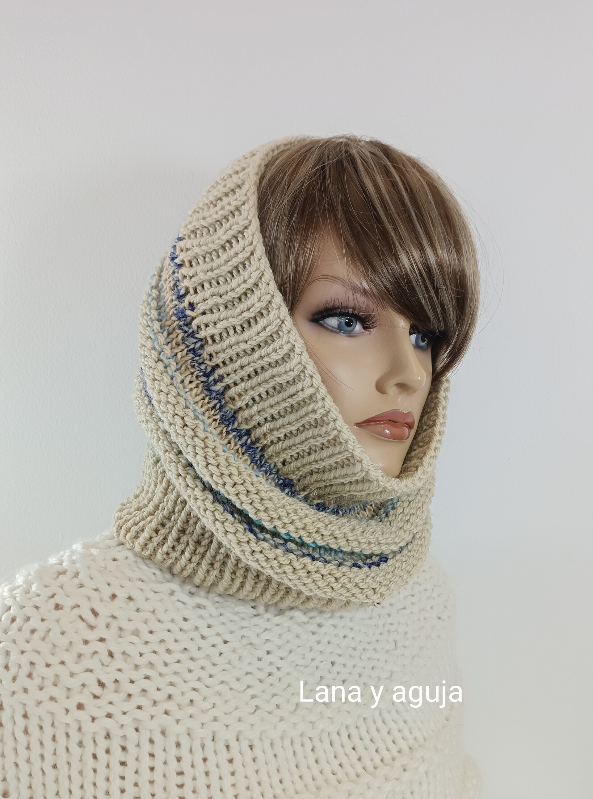 Cuello de lana tejido con dos agujas. Unisex - 3