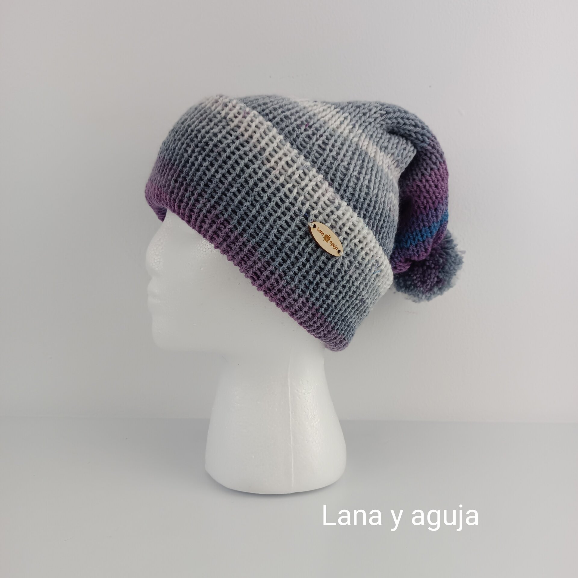 Gorro de lana largo, unisex, pompón, tejido doble. VARIOS COLORES - 6
