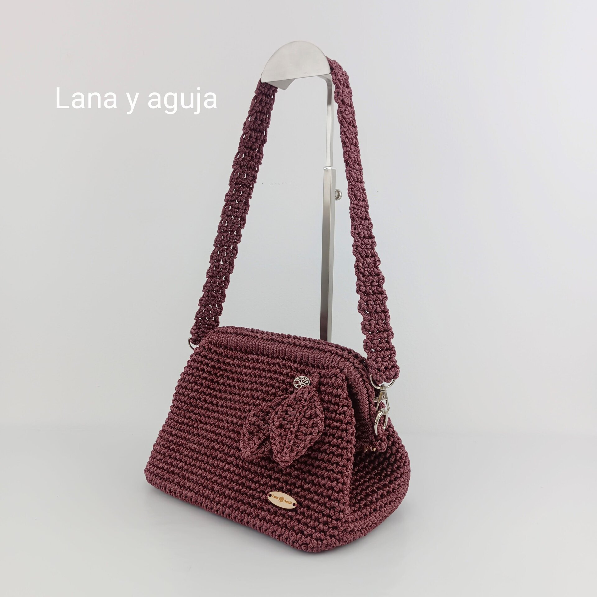 Bolso de crochet, Modelo Noa, tejido a mano, estilo doctor. - 7
