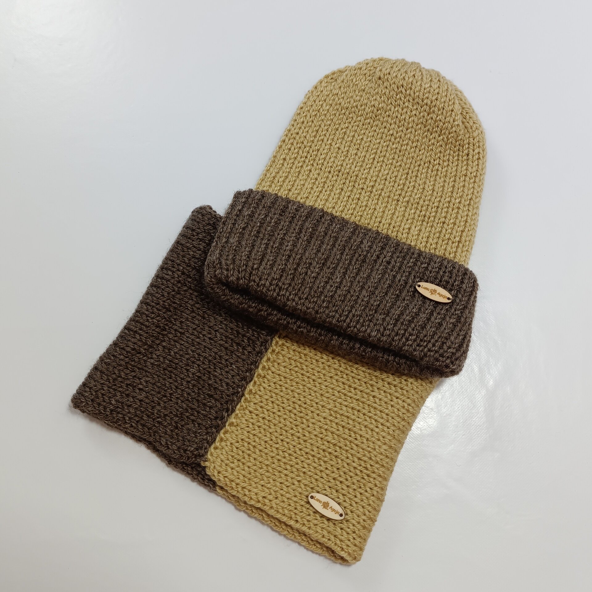 Conjunto de gorro y cuello, tejido a mano. VARIOS COLORES. - 6
