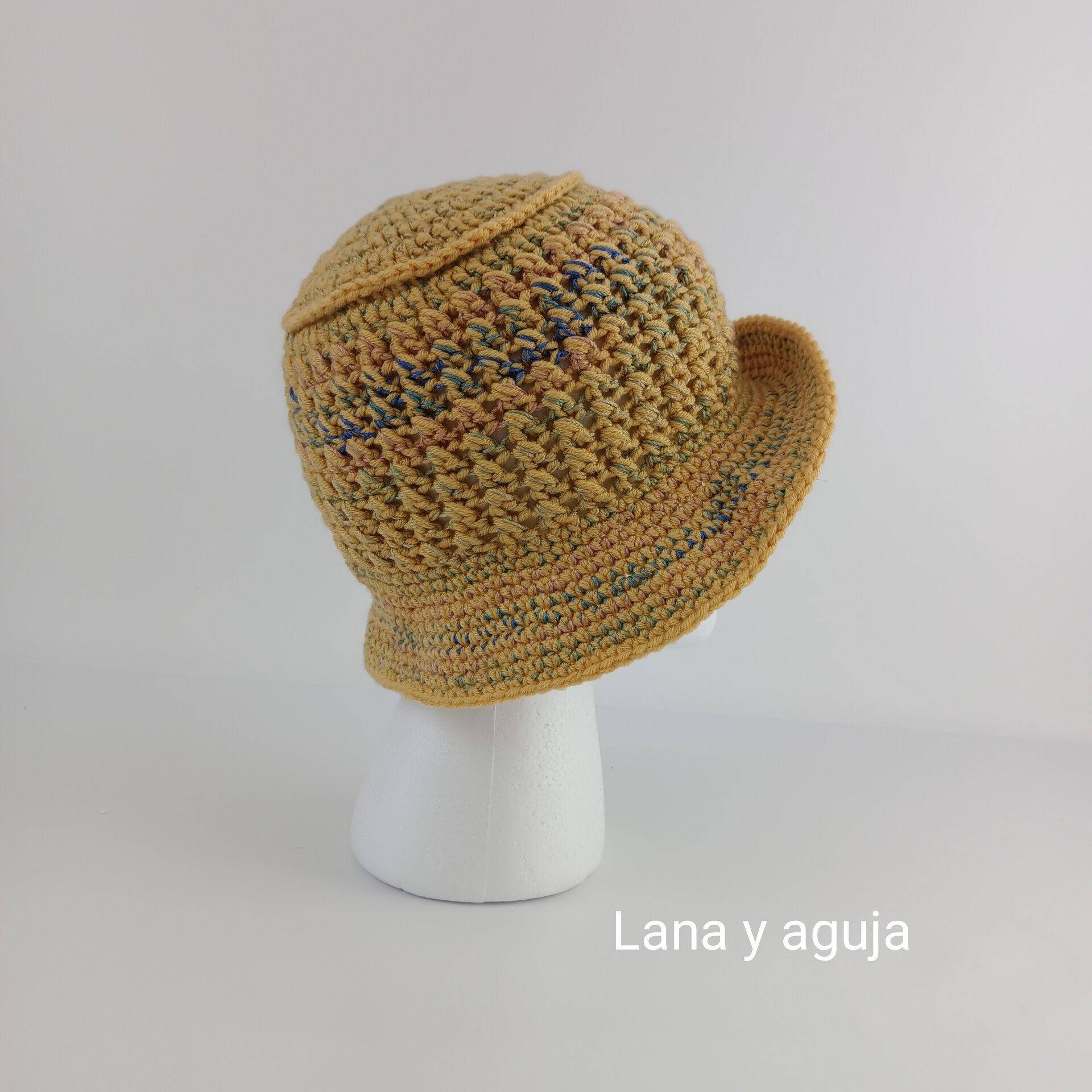 Gorro de estilo retro, sombrero bucket, gorro crochet. VARIOS COLORES - 10