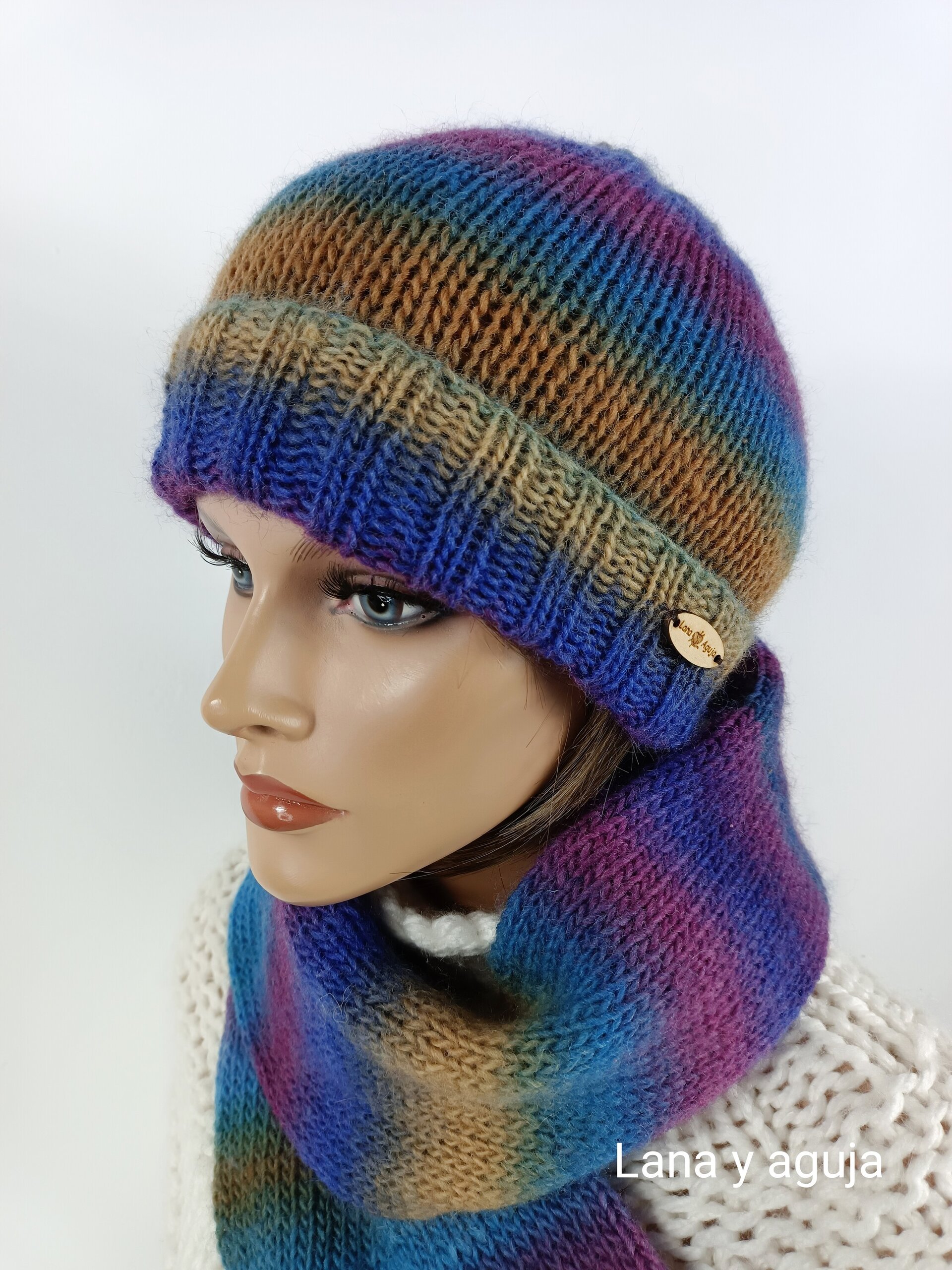 Conjunto de gorro y bufanda de lana, hecho a mano. VARIOS COLORES. - 8