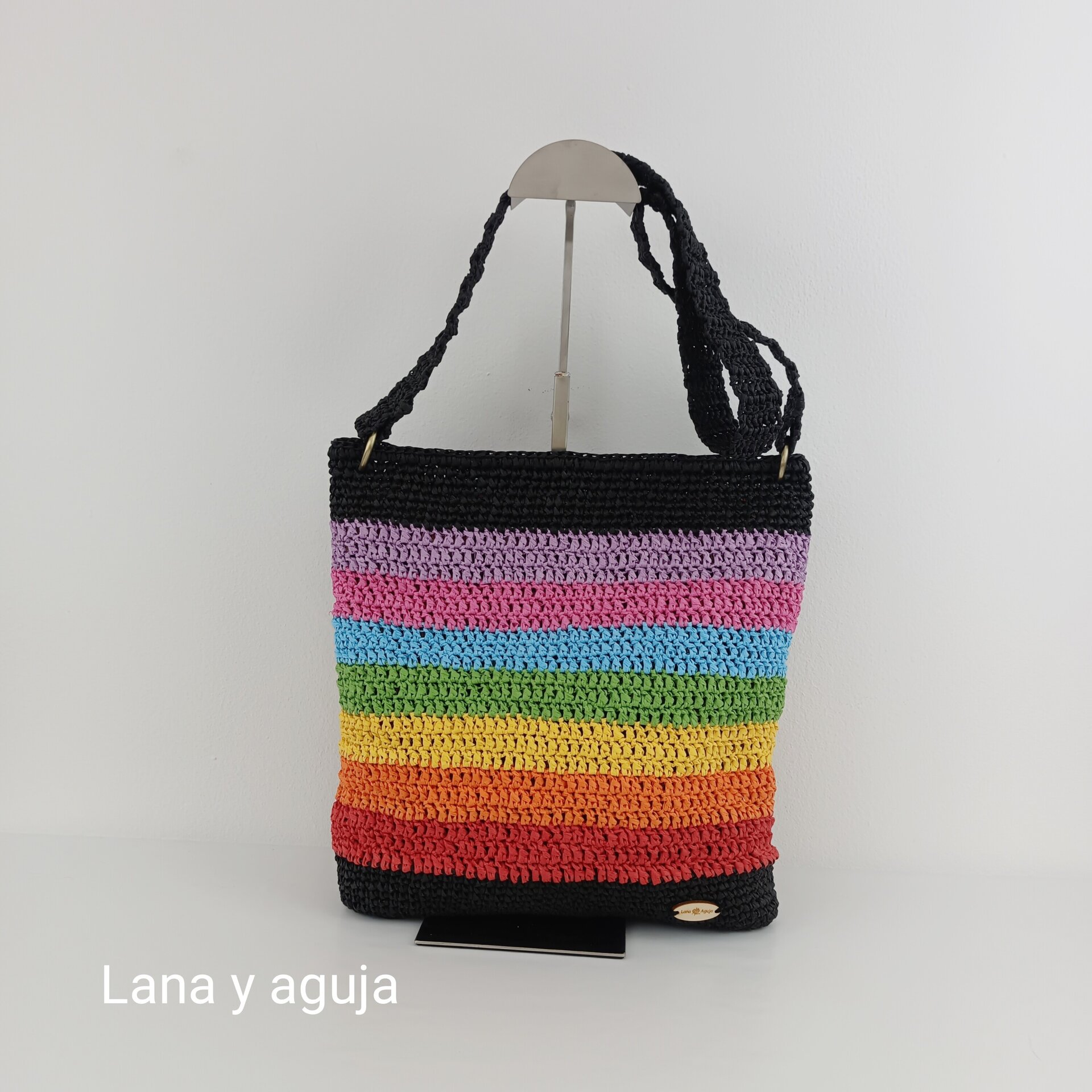 Bolso de crochet, estilo casual, tejido a mano con rafia. - 6