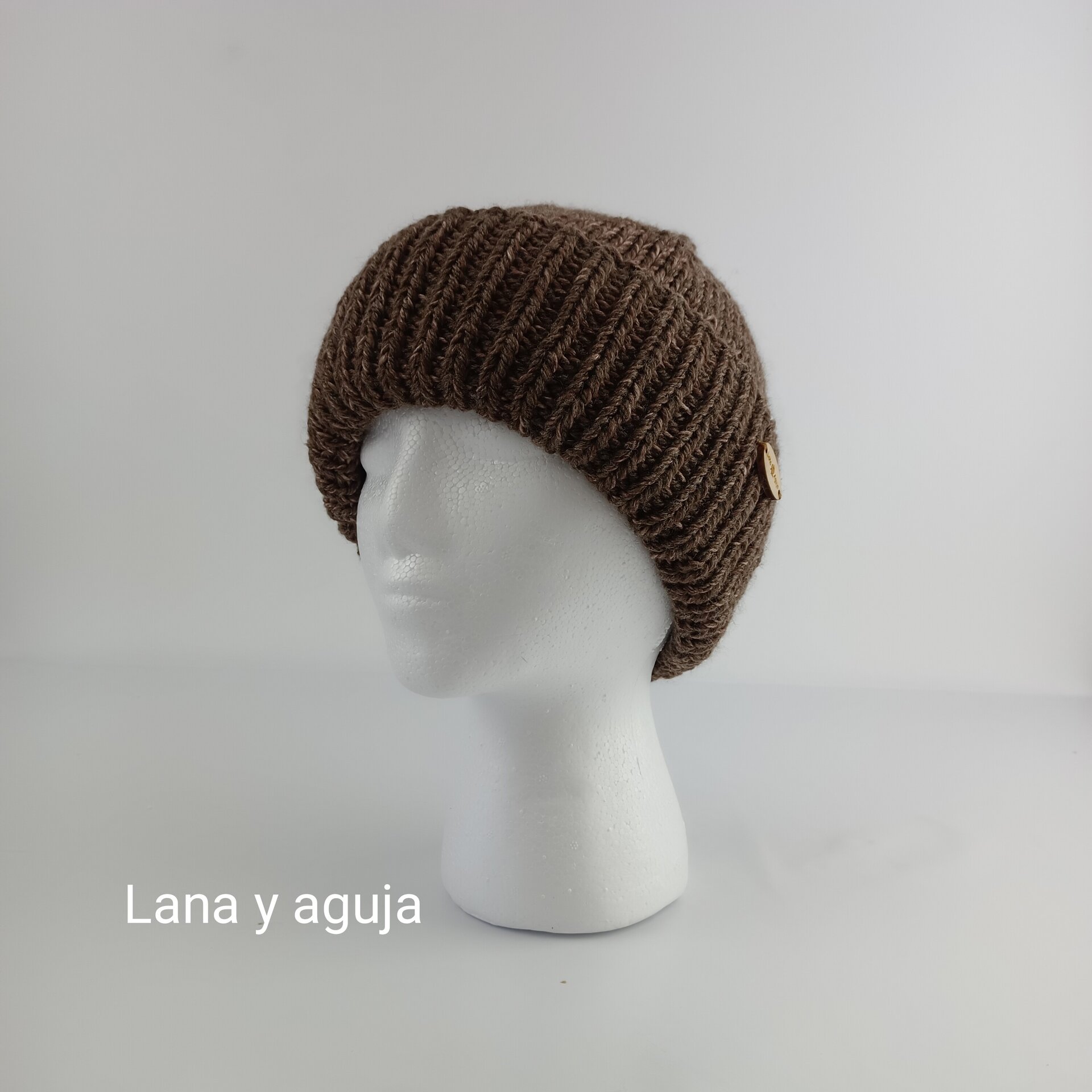 Gorro de lana tejido a mano, unisex, modelo nórdico. VARIOS COLORES - 10