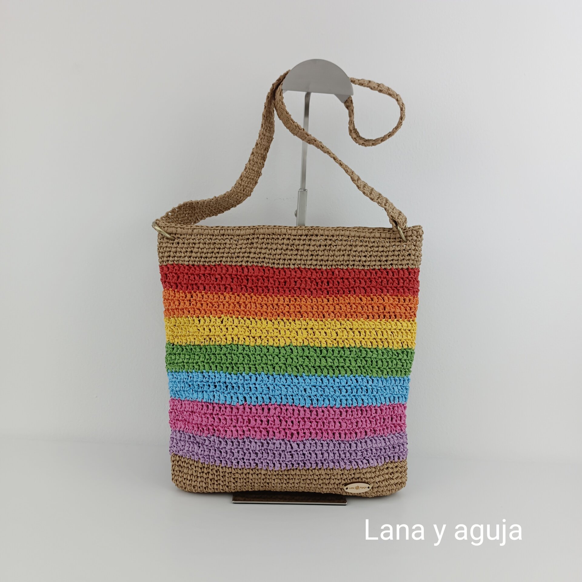 Bolso de crochet, estilo casual, tejido a mano con rafia. - 2