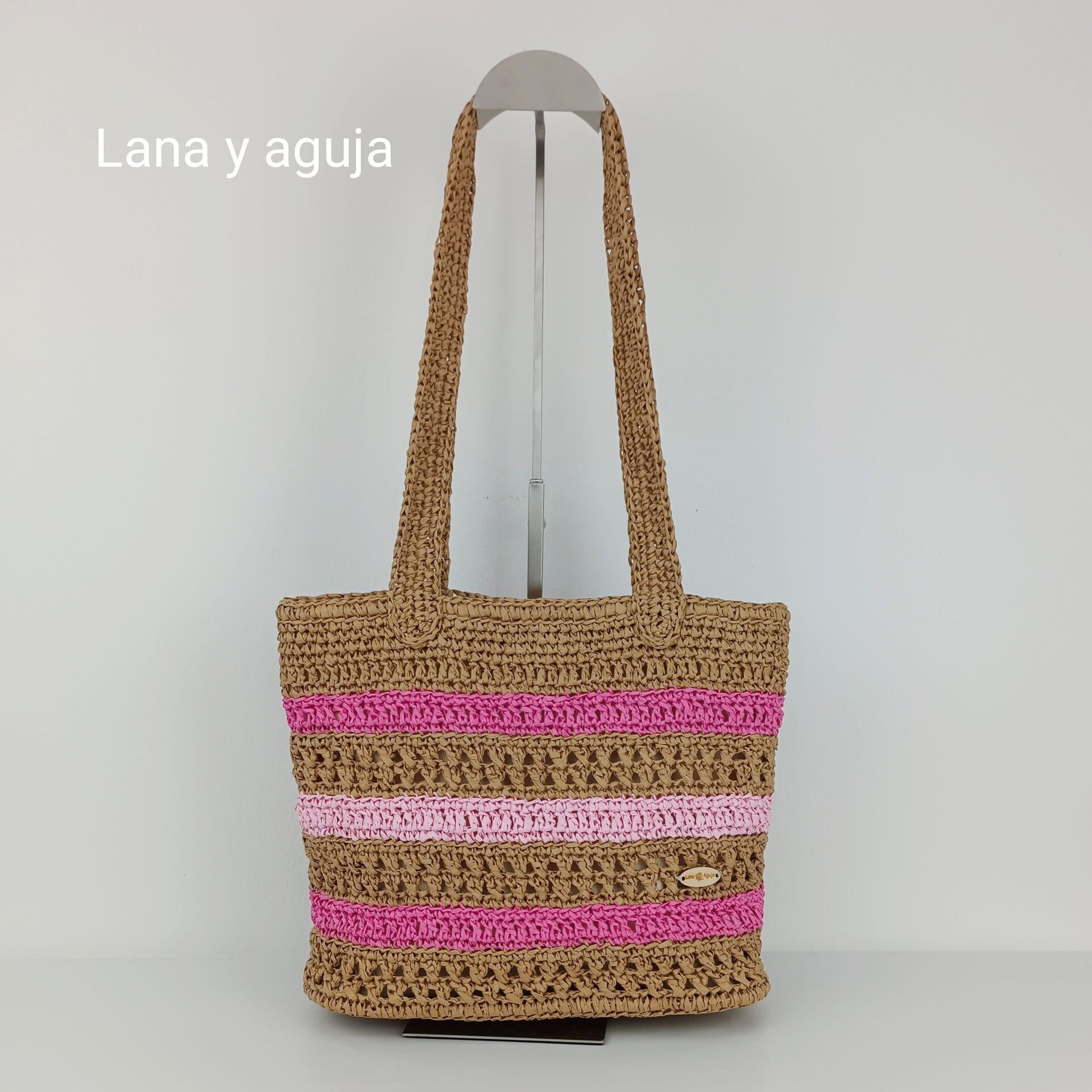Bolso estilo cesta, Modelo Brisa, tejido con rafia. - 5