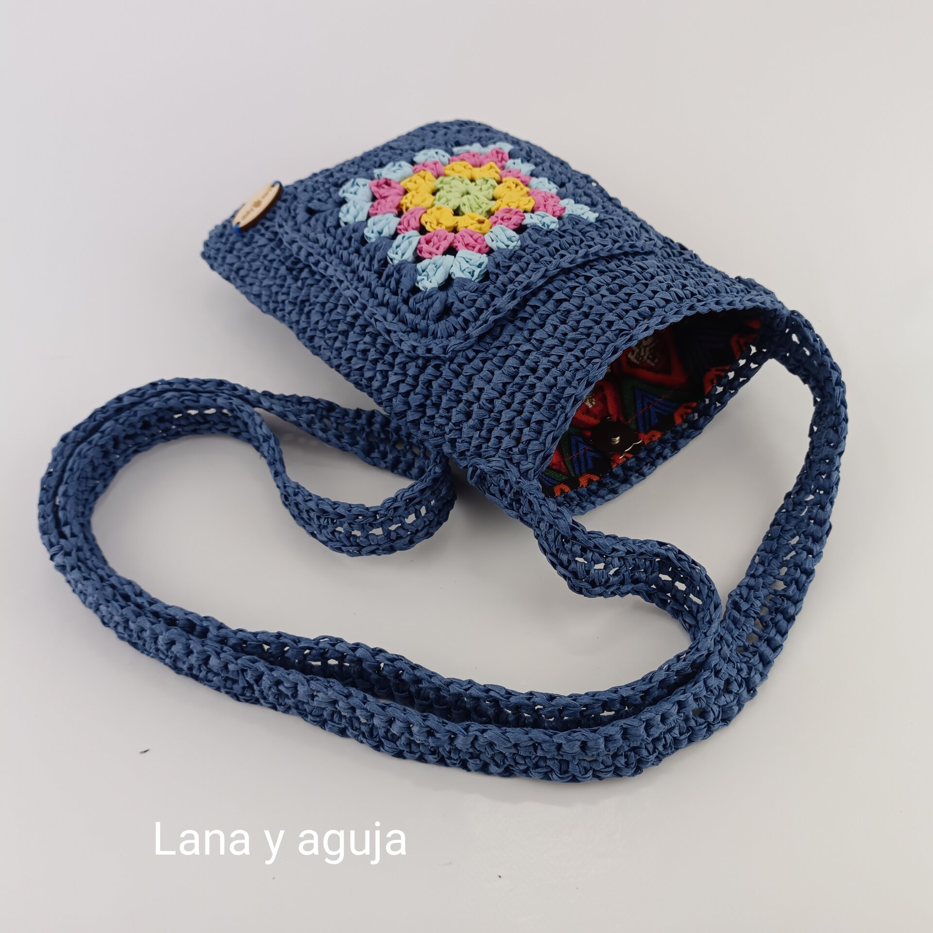 Bolso de crochet, bolso de hombro, tejido a mano, diseño original. - 3