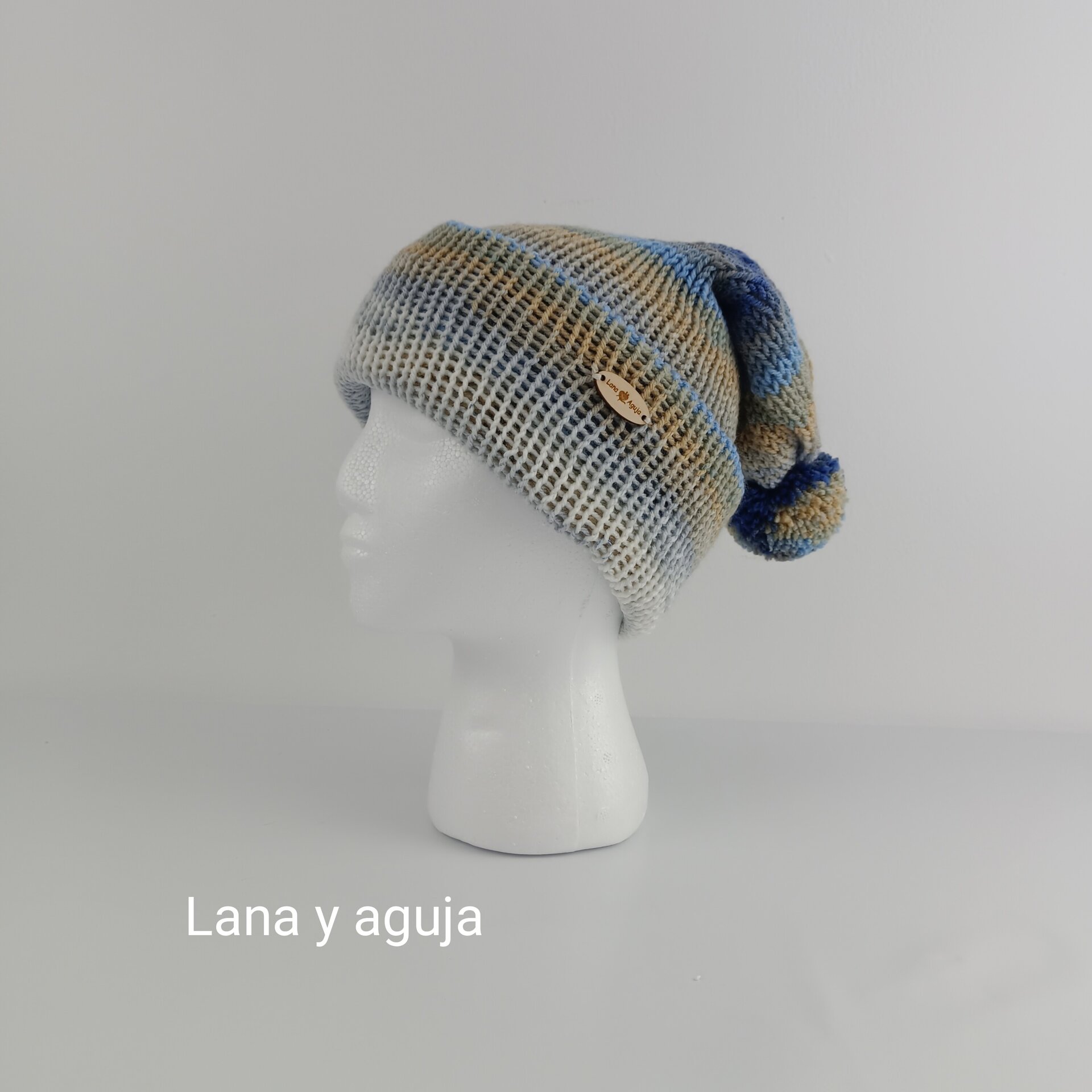 Gorro de lana largo, unisex, pompón, tejido doble. VARIOS COLORES - 10