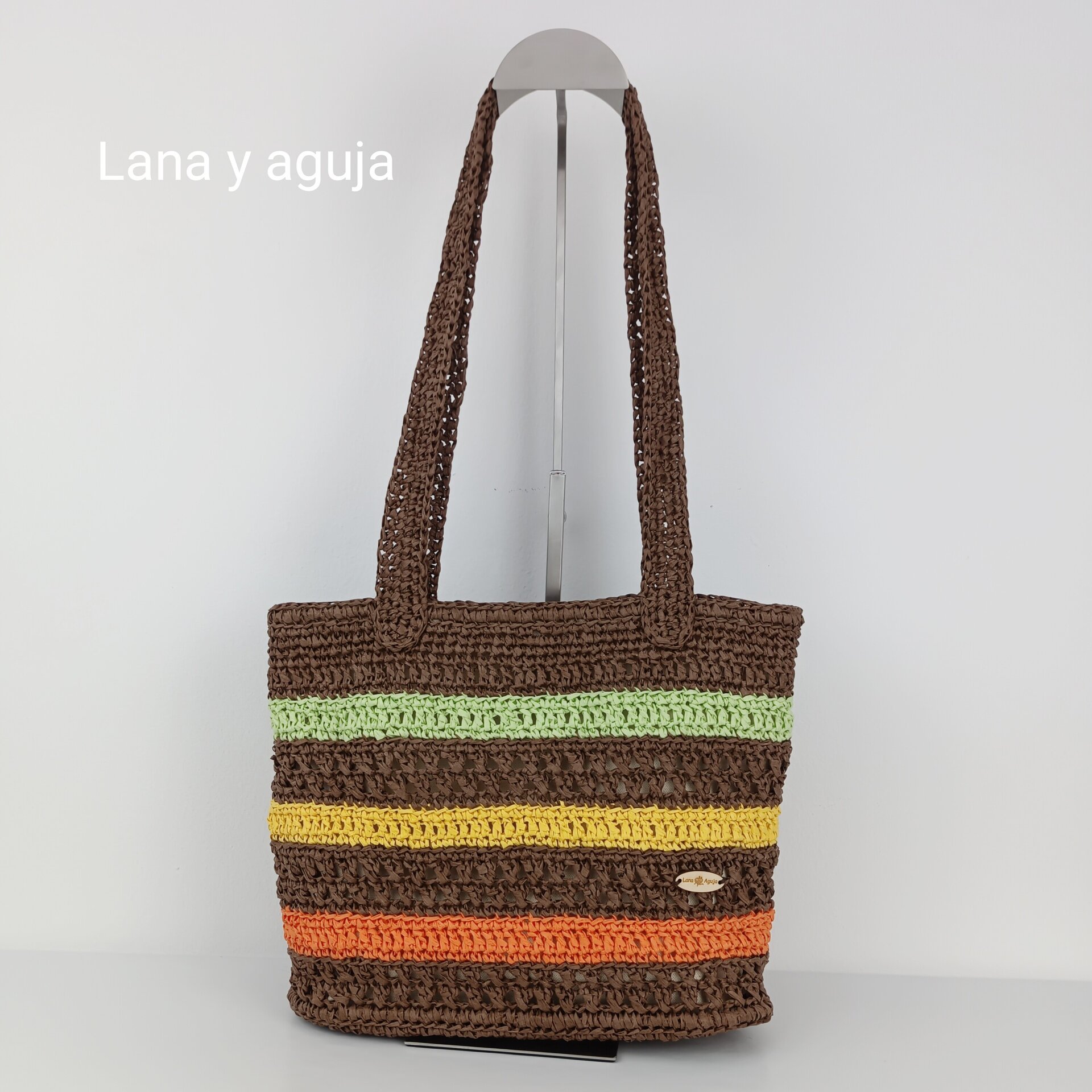 Bolso de crochet, estilo cesta, tejido a mano con rafia. - 5
