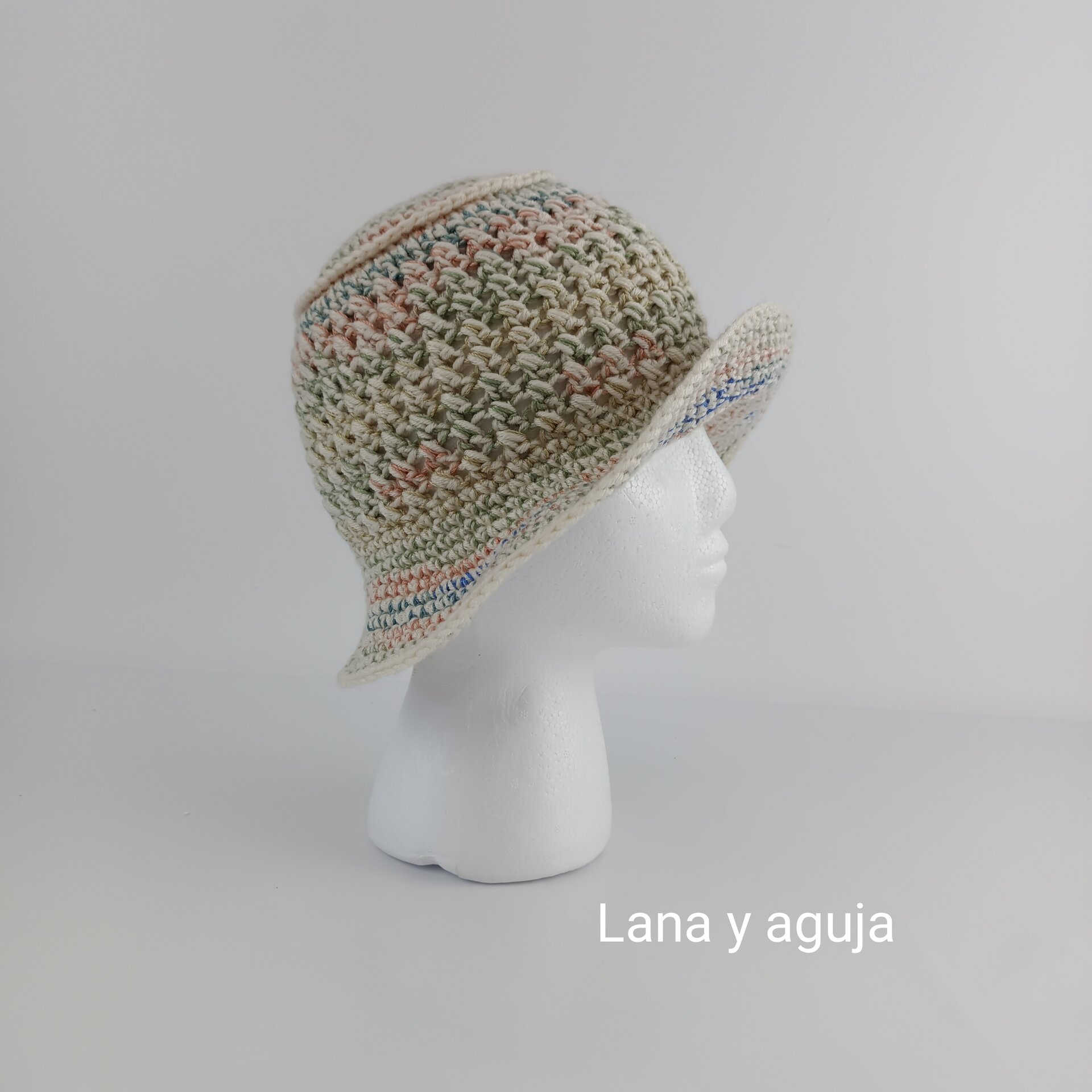 Gorro de estilo retro, sombrero bucket, gorro crochet. VARIOS COLORES - 2