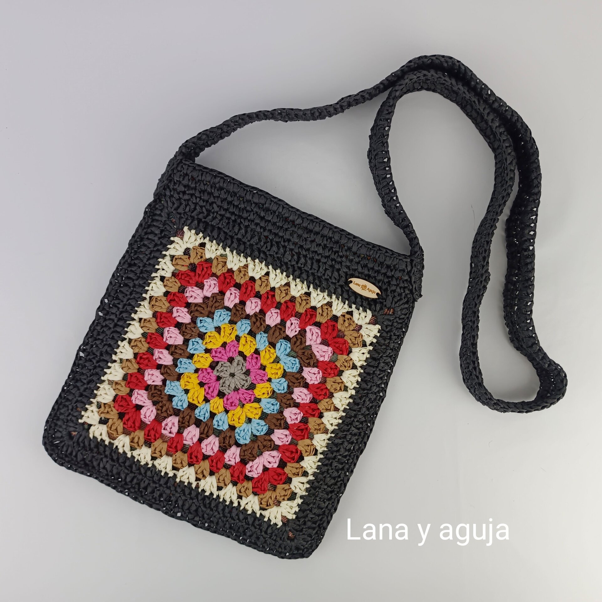 Bolso modelo Luna, bolso de hombro, tejido con rafia muy ligero. - 3