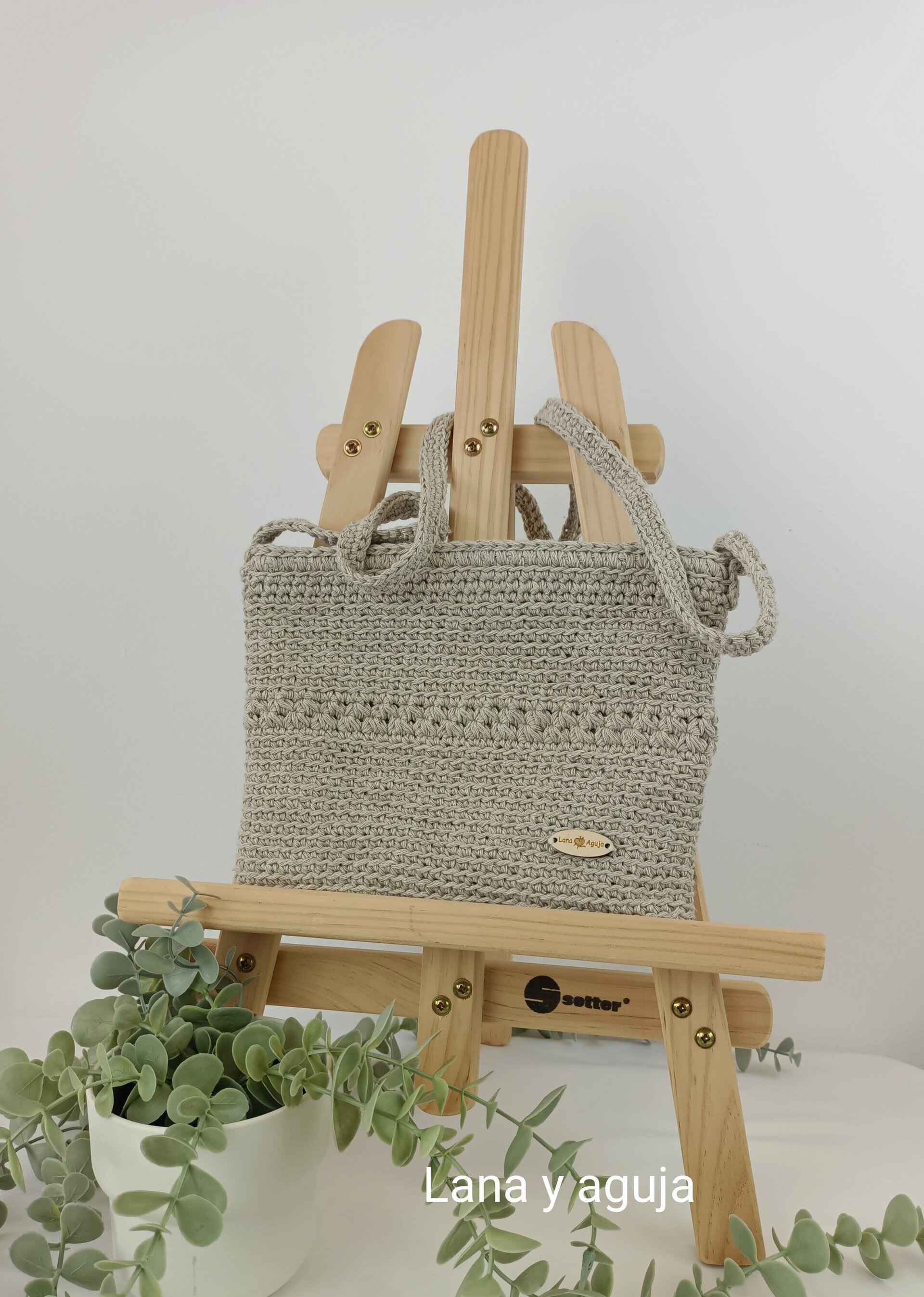 Bolso de crochet, bolso de hombro, tejido a mano, diseño original, beis. - 4