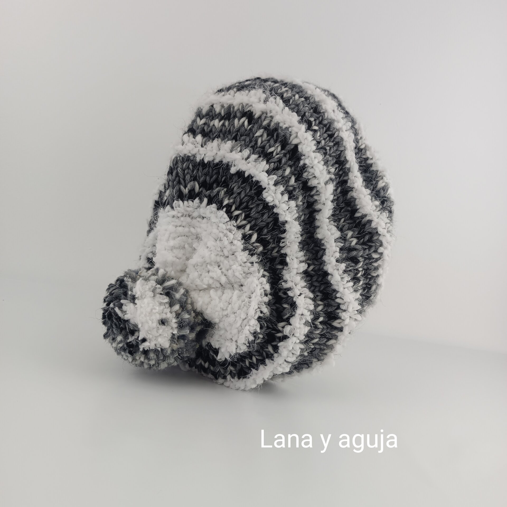 Gorro holgado, boina suelta, tejido a mano. - 4