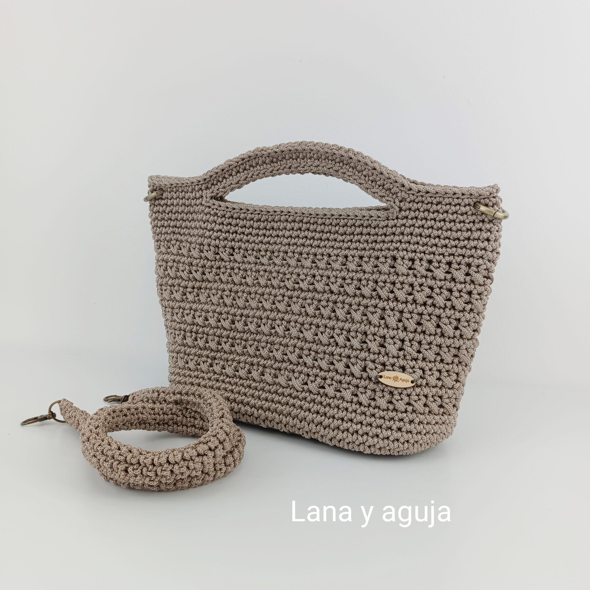 Bolso de crochet, Modelo Isabella, estilo doctor. - 8