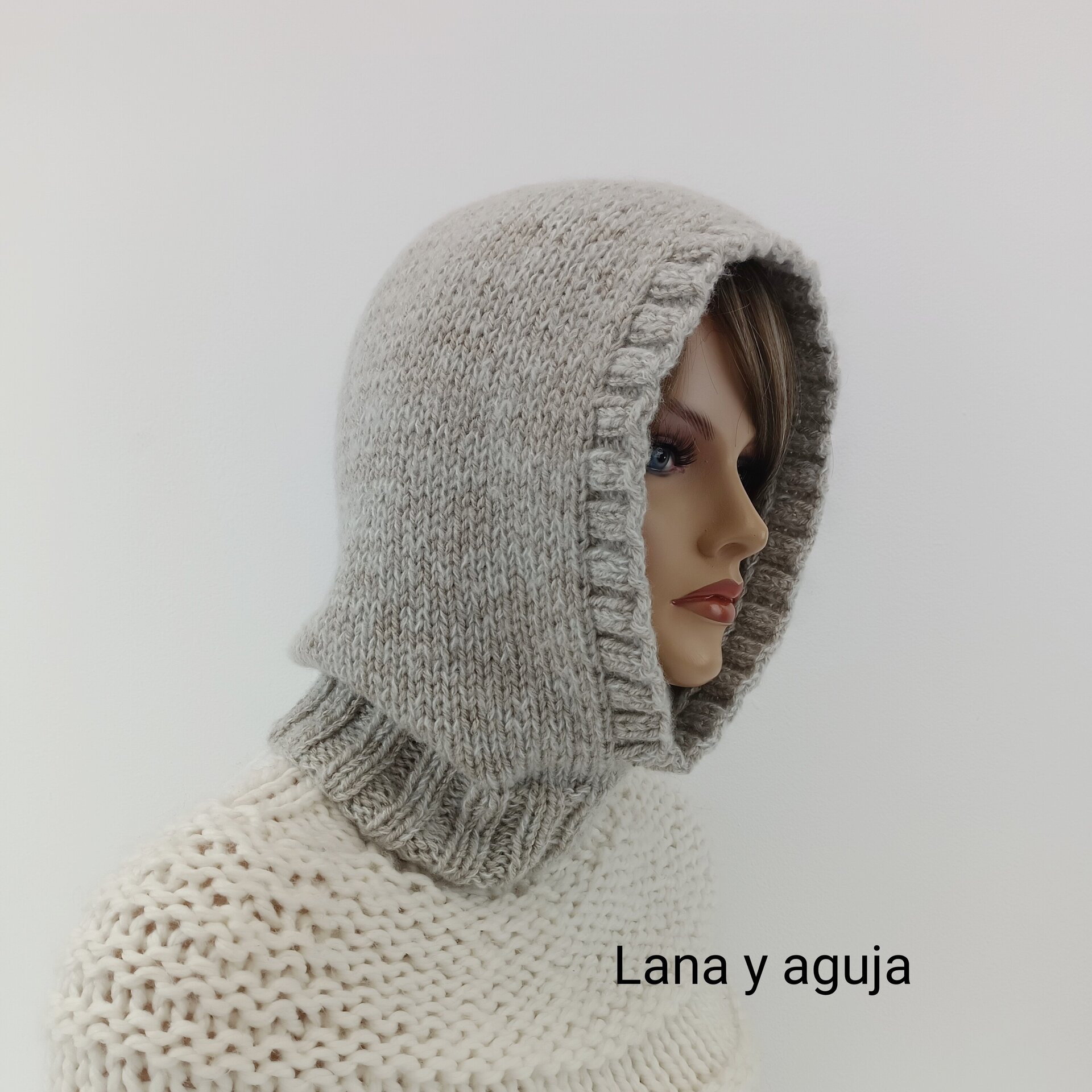Balaclava tejida para mujer. Tejido a mano. - 4