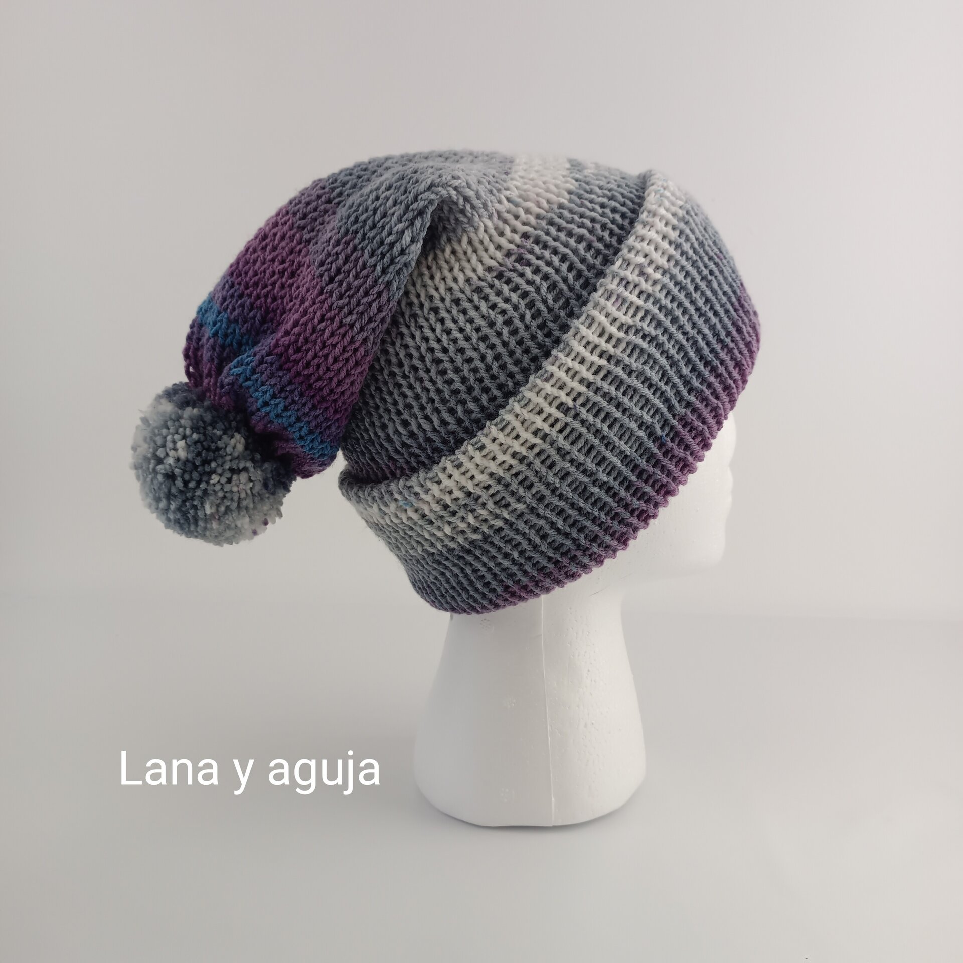 Gorro de lana largo, unisex, pompón, tejido doble. VARIOS COLORES - 8