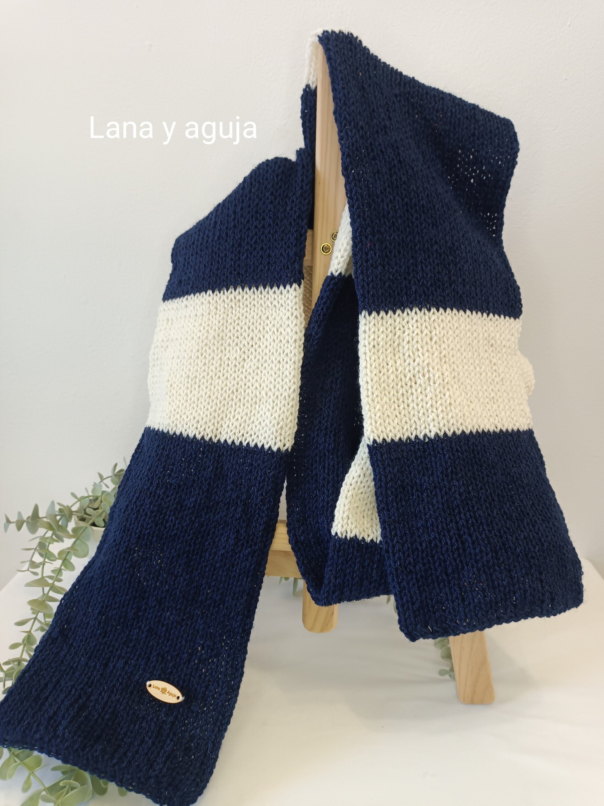 Bufanda de lana, tejido doble, rayas azul y beis. - 4