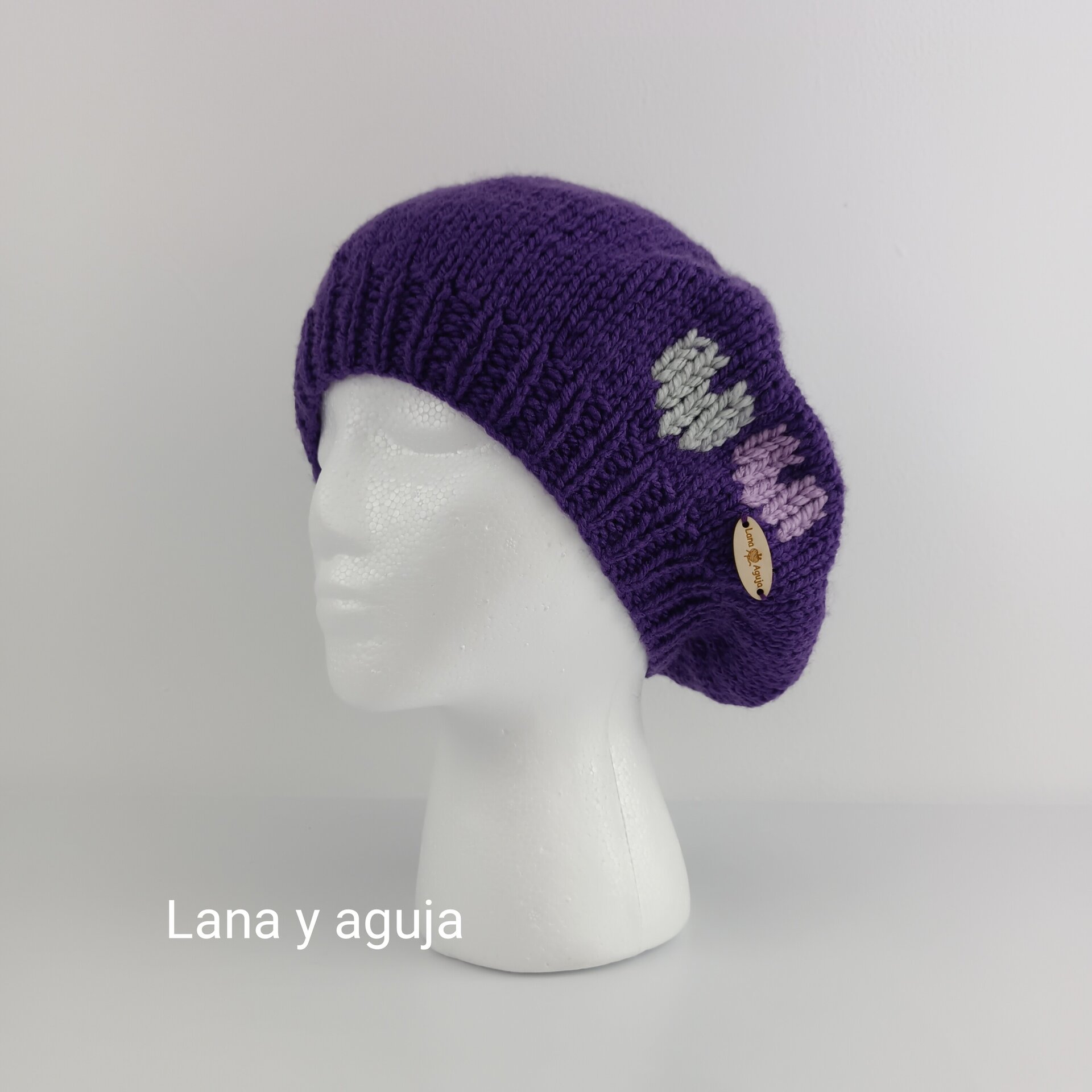 Boina tejida a mano para mujer, Boina bordada, hecho a mano. VARIOS COLORES - 2