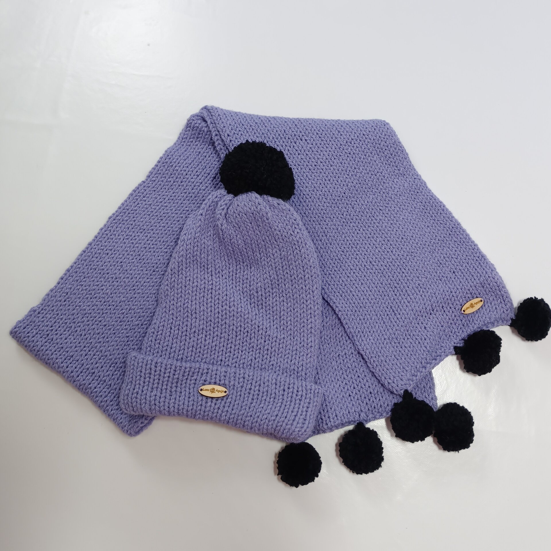 Conjunto de gorro y bufanda, bufanda tejida a mano. - 1