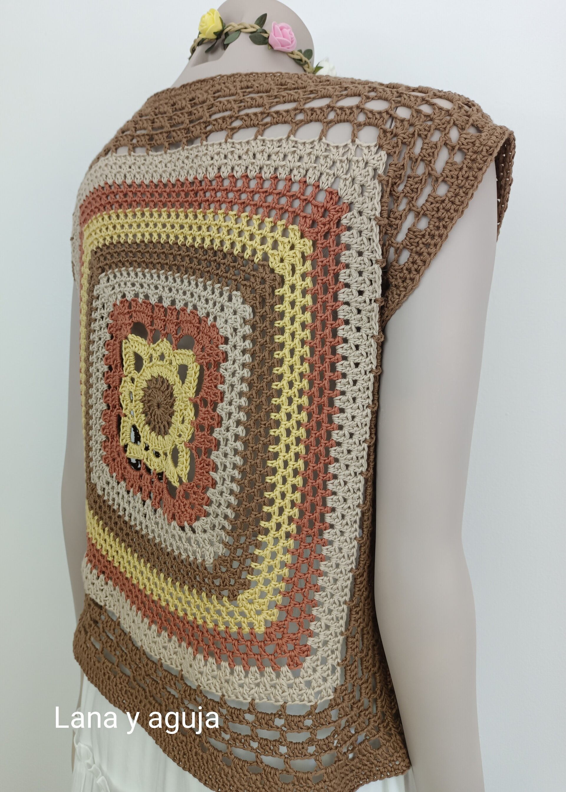Top granny crochet, tejido a mano. Talla S-M. Algodón. - 4