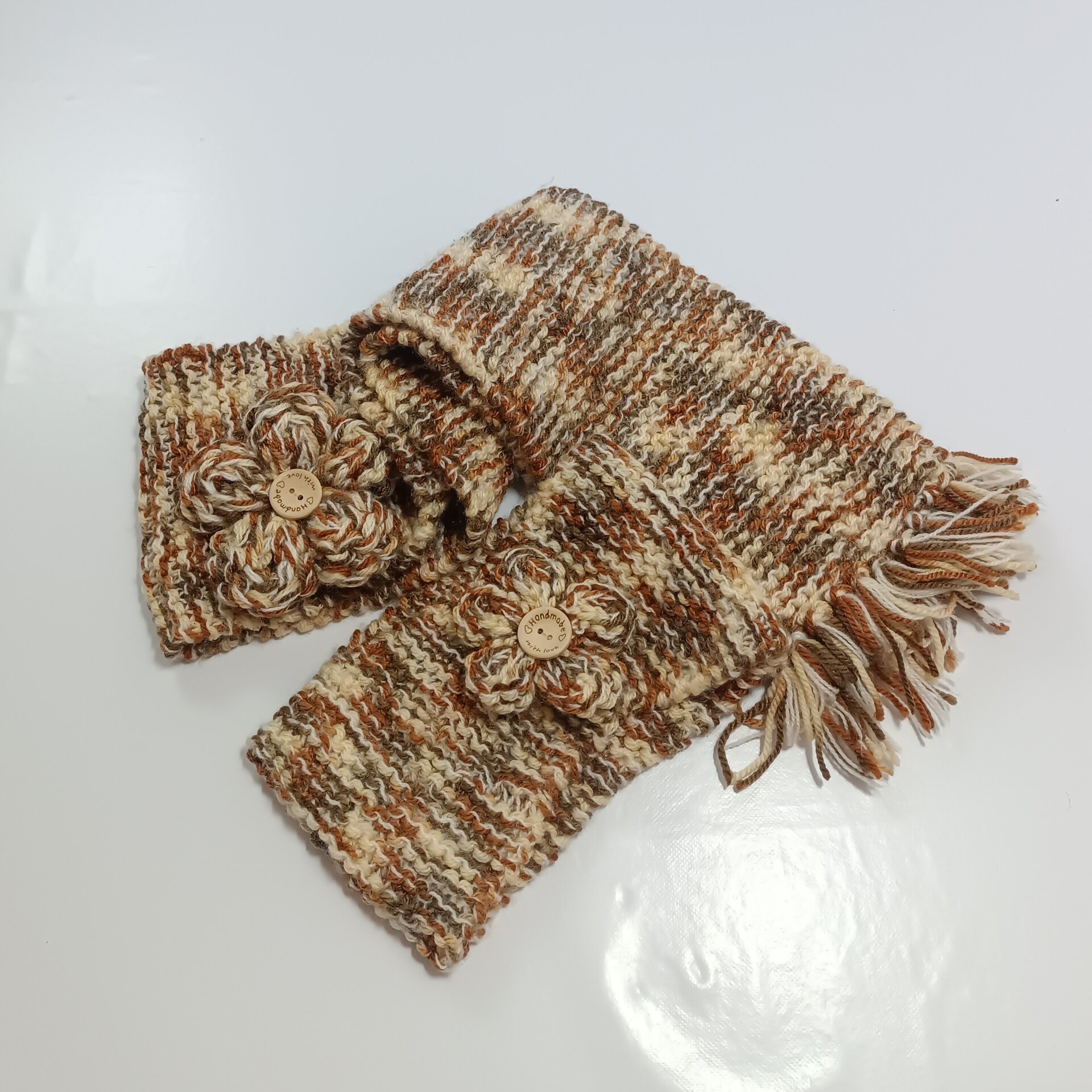 Conjunto de bufanda y diadema lana para mujer, tejido a mano. - 1