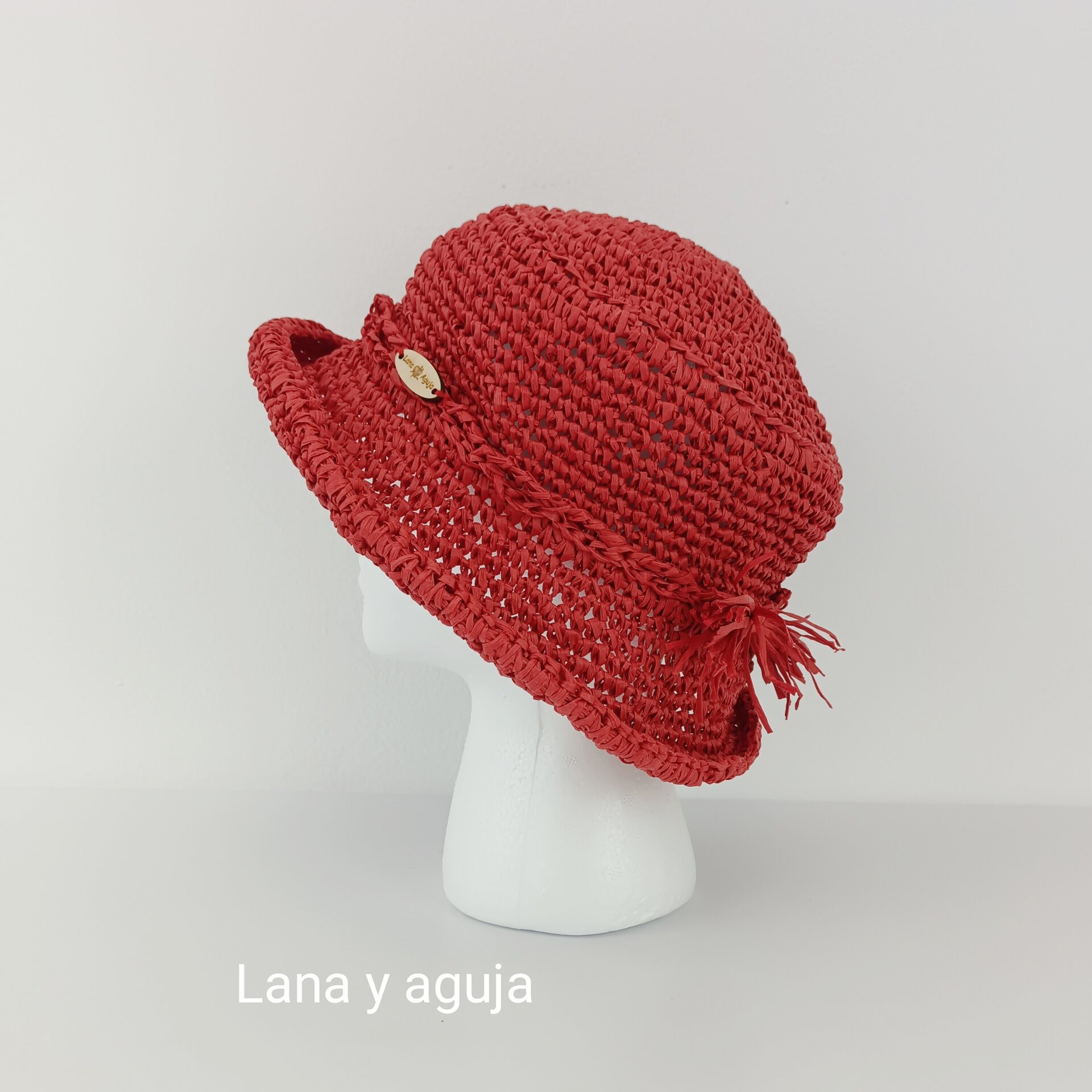 Sombrero de mujer para verano, bucket hat, gorro de cubo en rafia. - 8