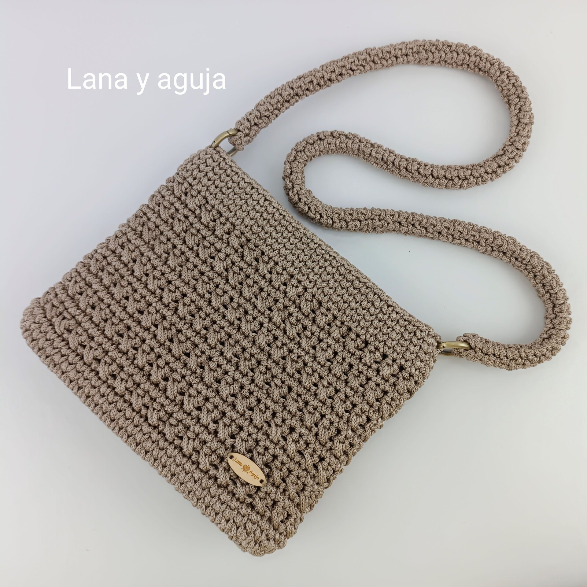 Bolso de estilo casual, Modelo Ocaso, tejido a mano - 8