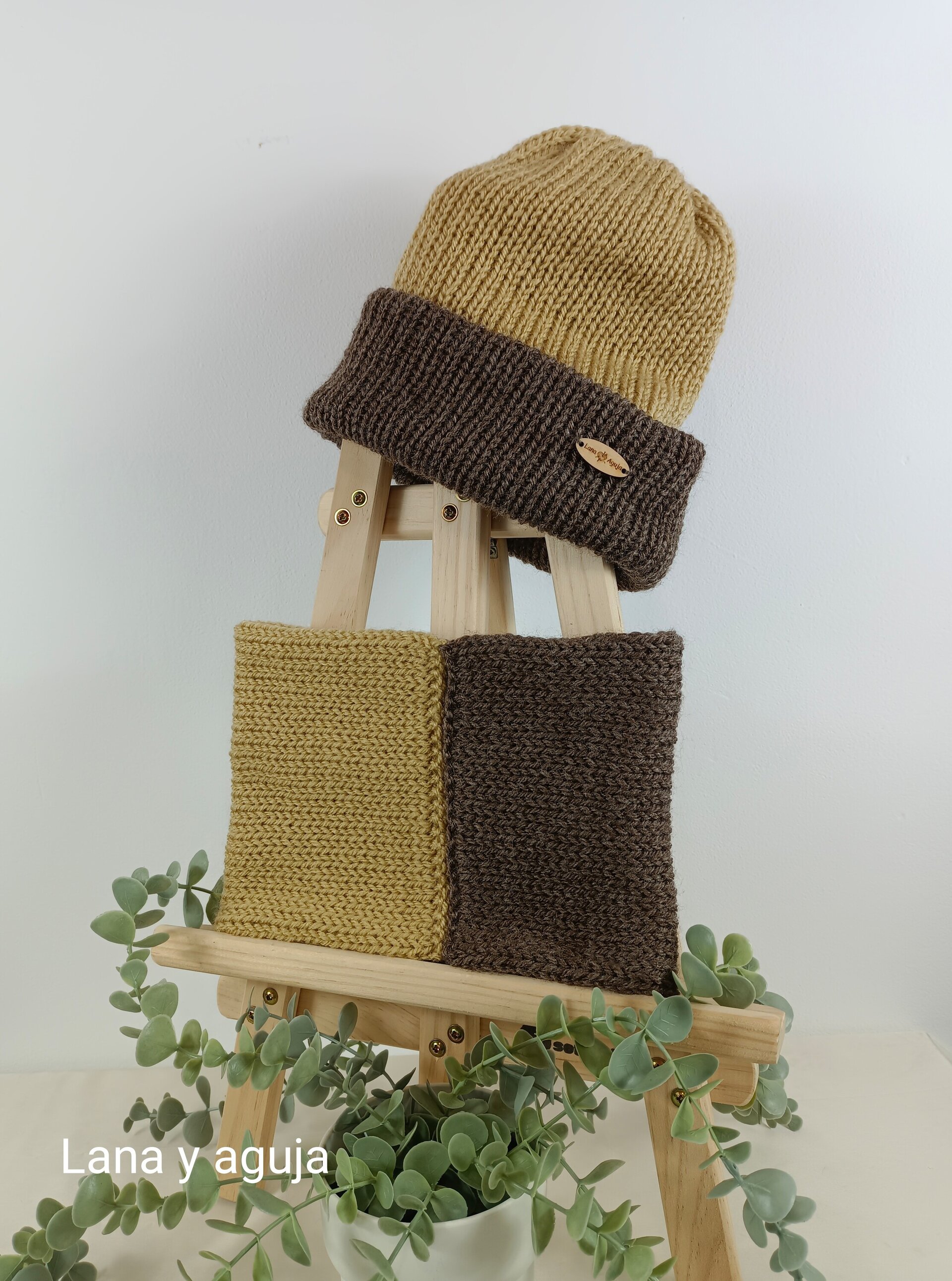 Conjunto de gorro y cuello, tejido a mano. VARIOS COLORES. - 10