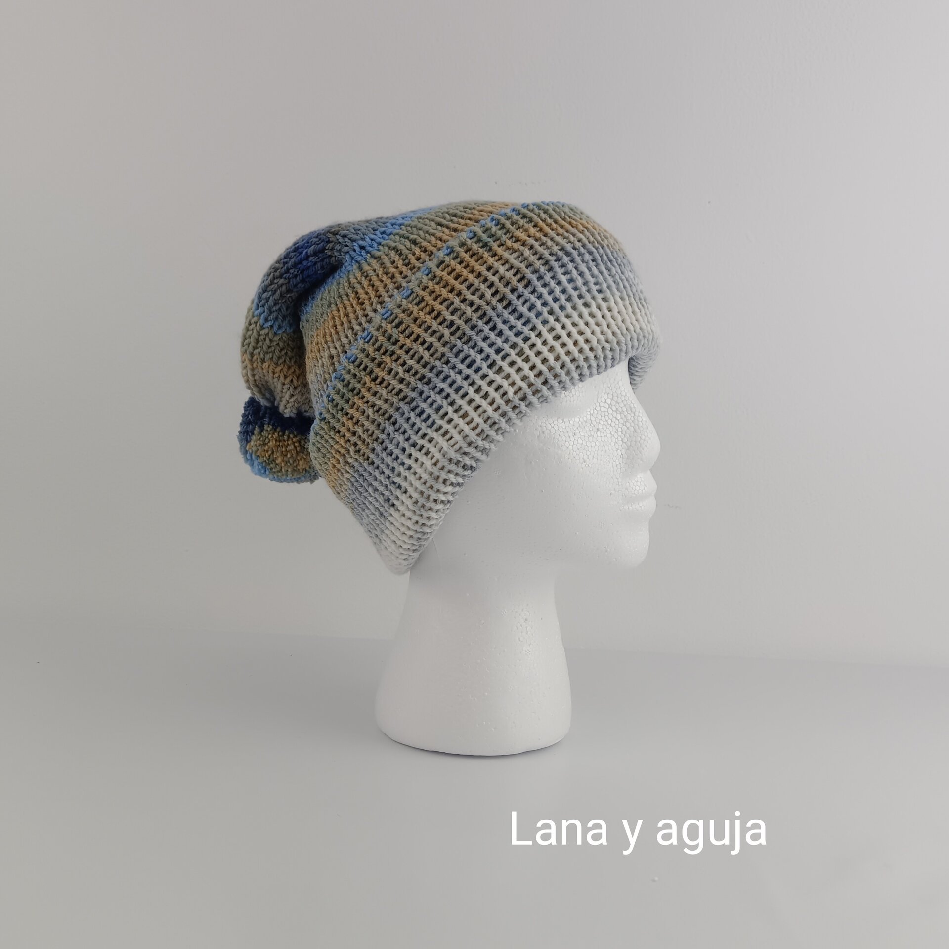 Gorro de lana largo, unisex, pompón, tejido doble. VARIOS COLORES - 12