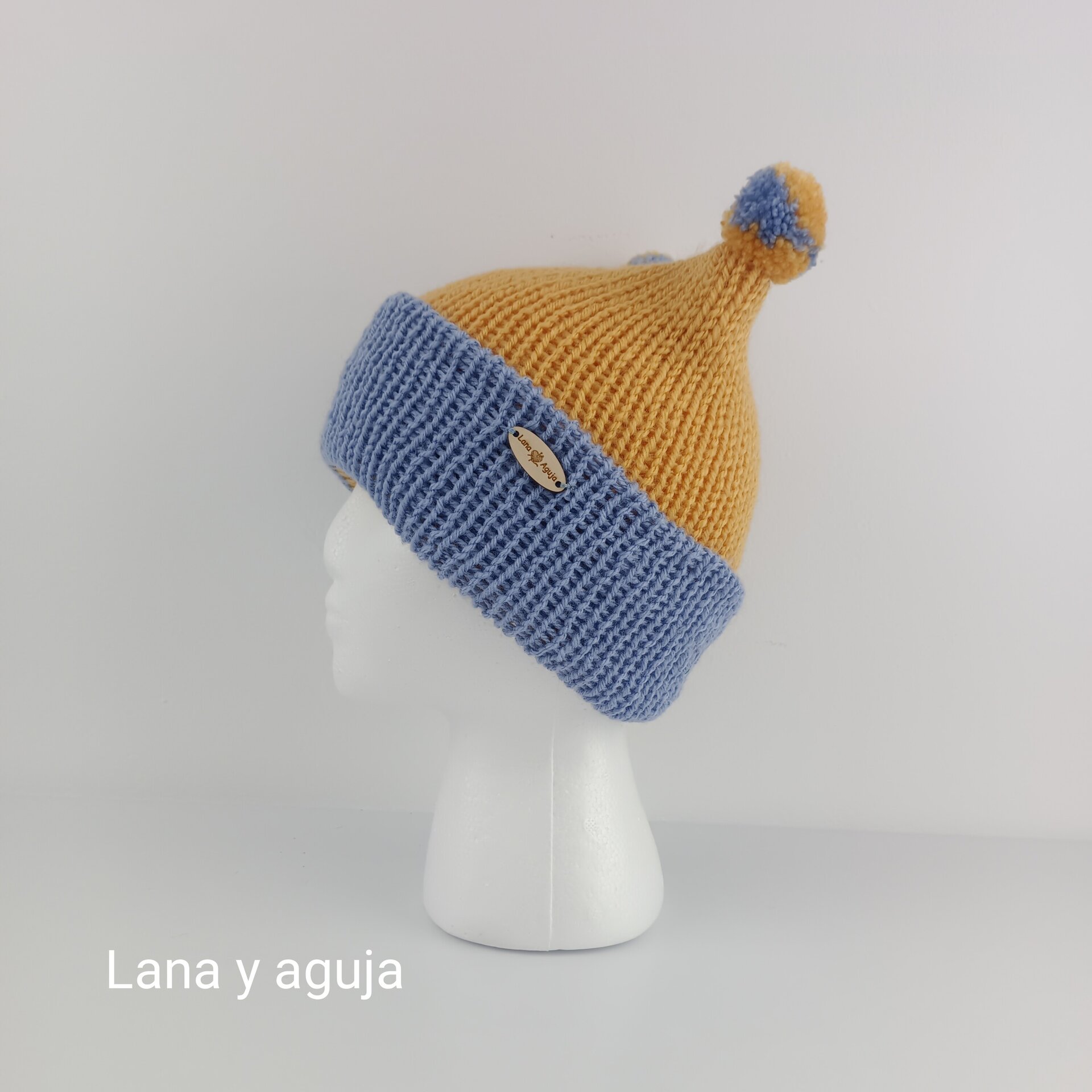 Gorro para chica, gorro tejido para invierno, gorro con orejas. - 3