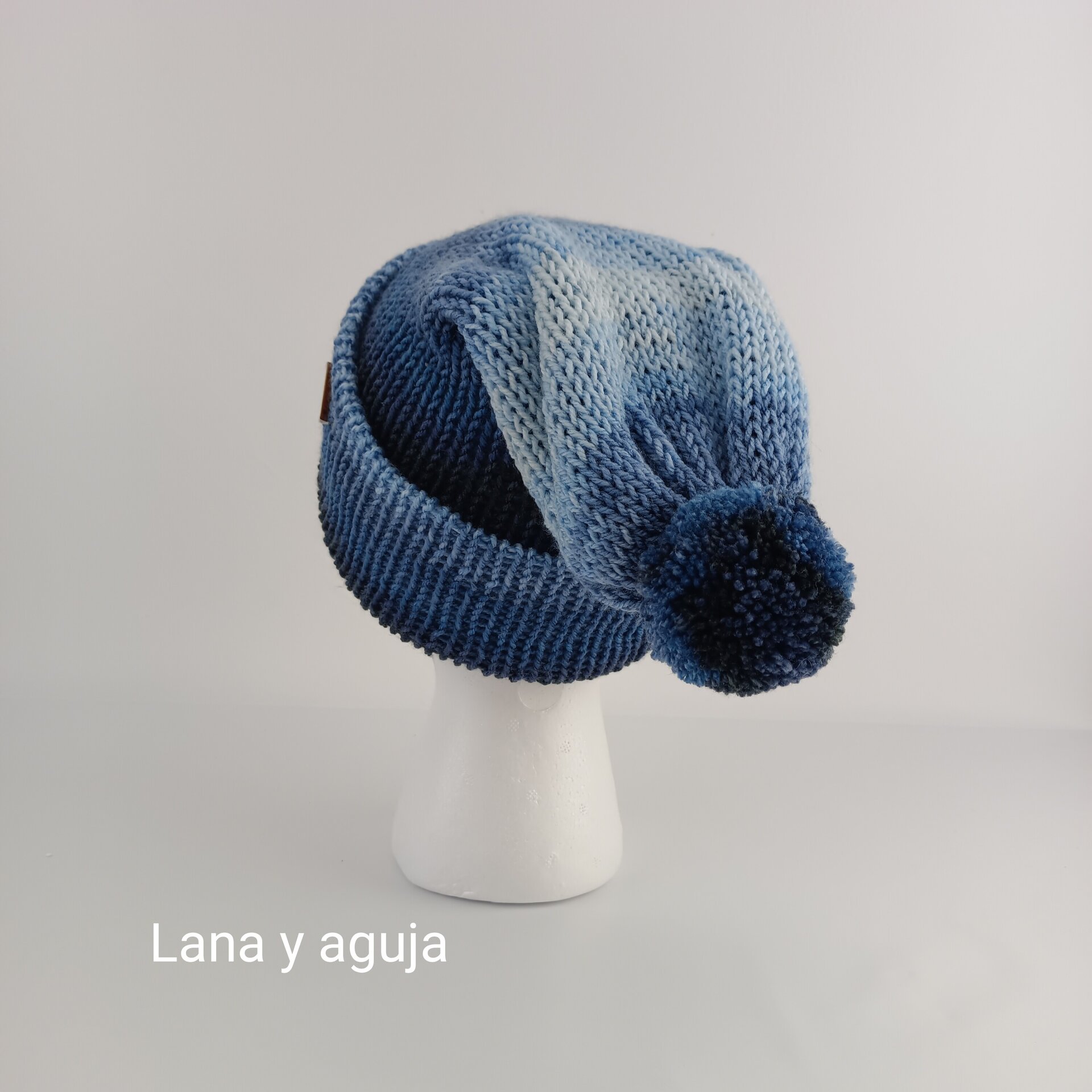 Gorro de lana largo, unisex, pompón, tejido doble. VARIOS COLORES - 2