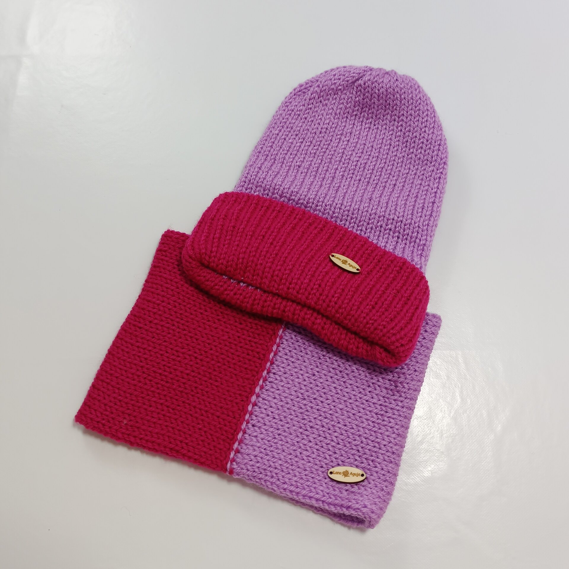 Conjunto de gorro y cuello, tejido a mano. VARIOS COLORES. - 1